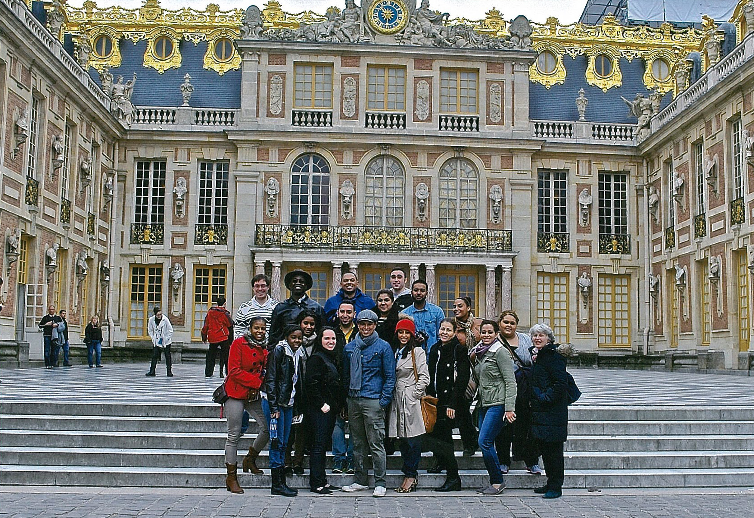 Combining Cultures: Students Participate in Study Abroad Trip to Paris ...